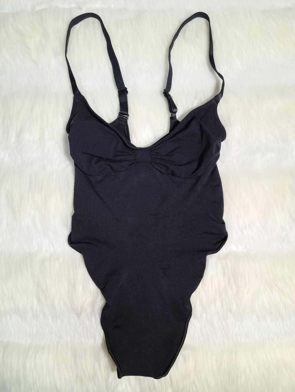 SKIMS Seamless Sculpt Thong Bodysuit Black Onyx Small NEW
